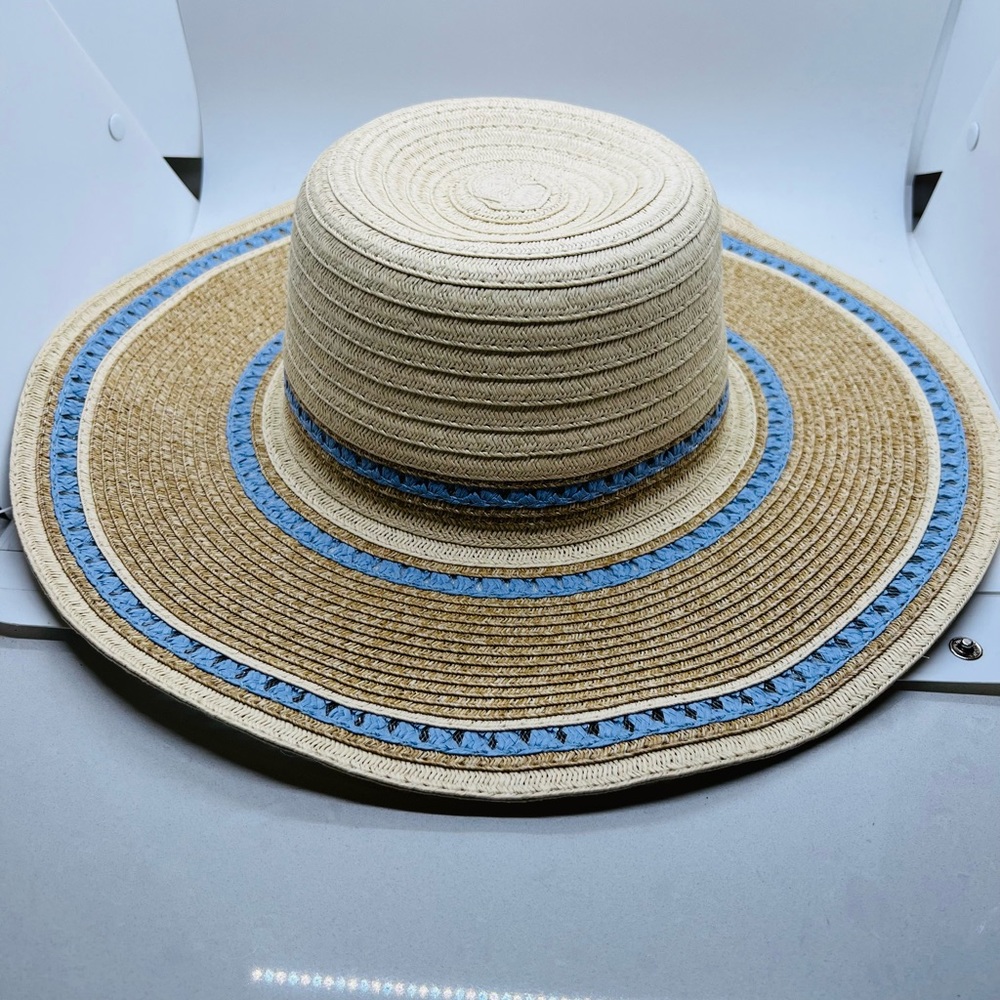 NWT QUAGGA Hat 4.5” brim, light blue and tan